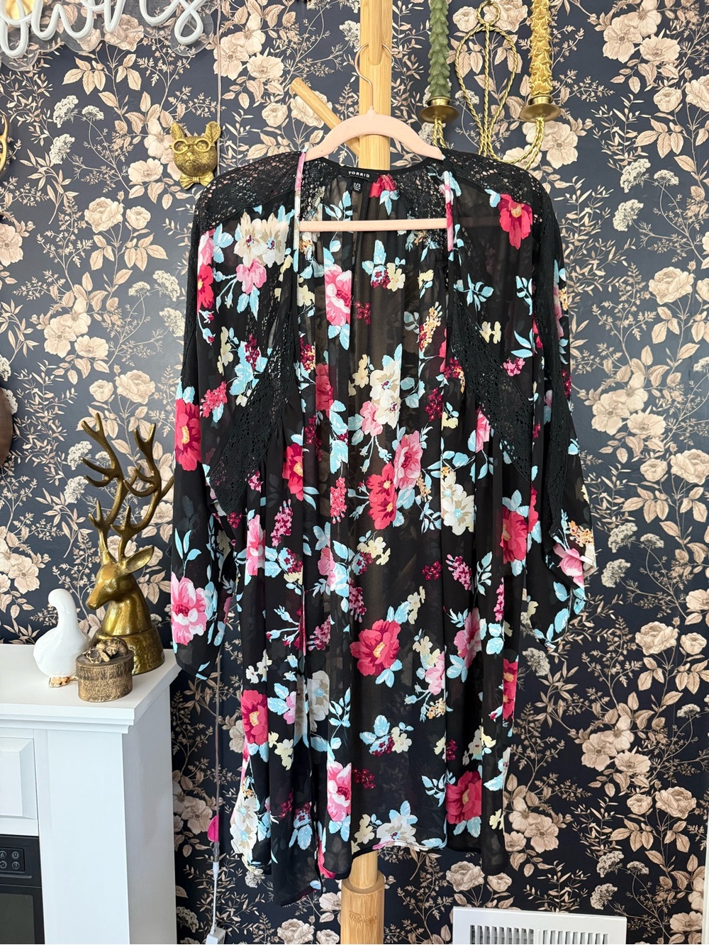 torrid Black Floral Lace-Trim Kimono - Pink & Blue Flowers
